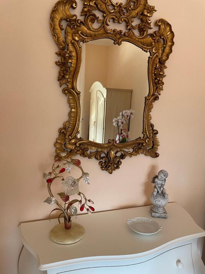 Annali Casa Vacanze - Shabby Style Nella Natura لا سبيتسْيا المظهر الخارجي الصورة