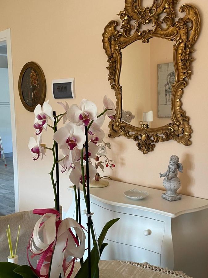 Annali Casa Vacanze - Shabby Style Nella Natura لا سبيتسْيا المظهر الخارجي الصورة