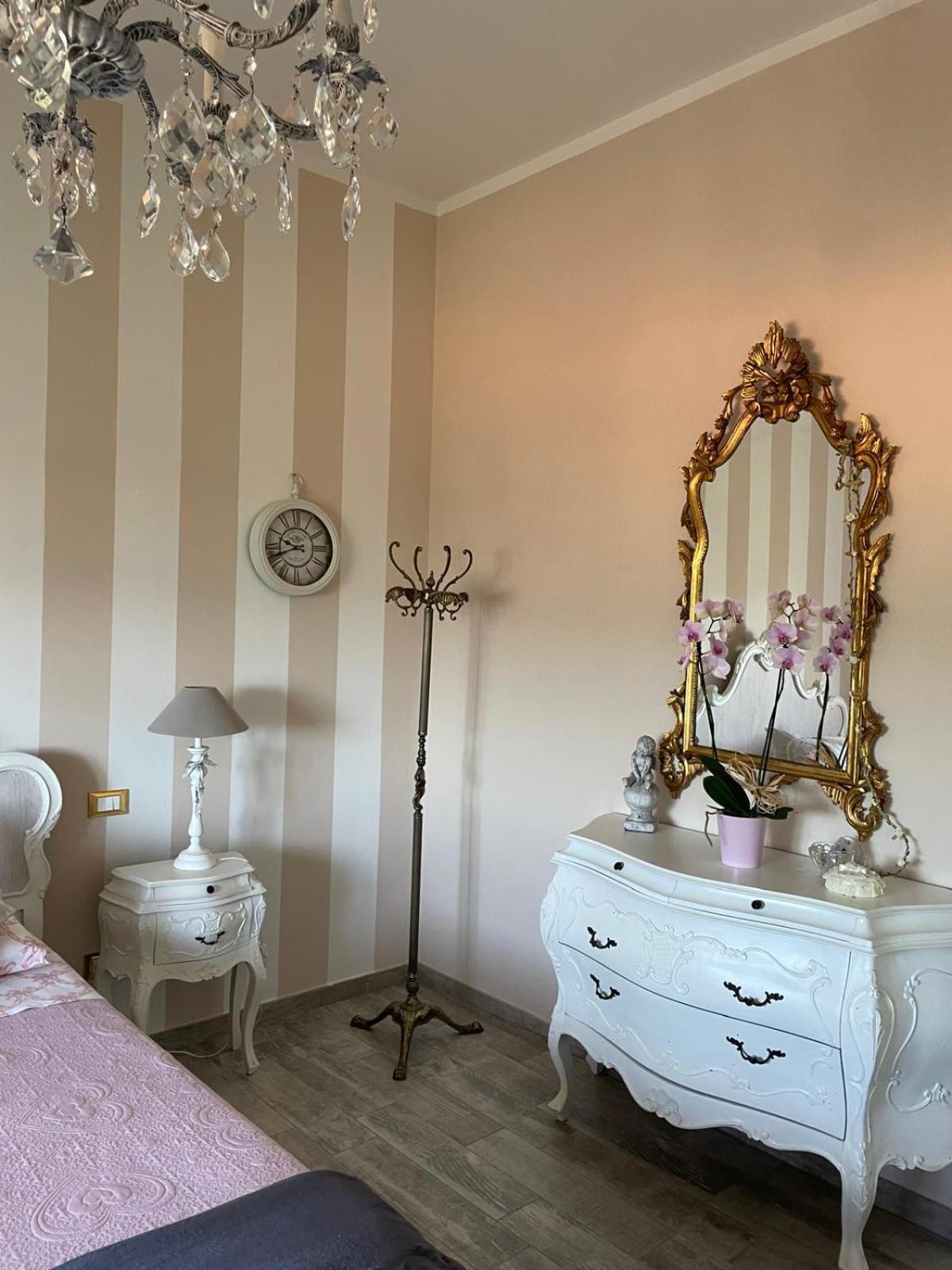 Annali Casa Vacanze - Shabby Style Nella Natura لا سبيتسْيا المظهر الخارجي الصورة